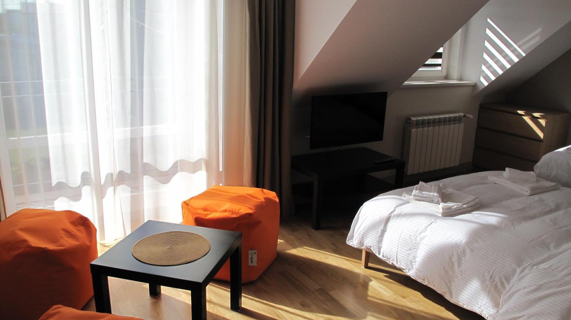 Cztery Pory Roku Apartment *